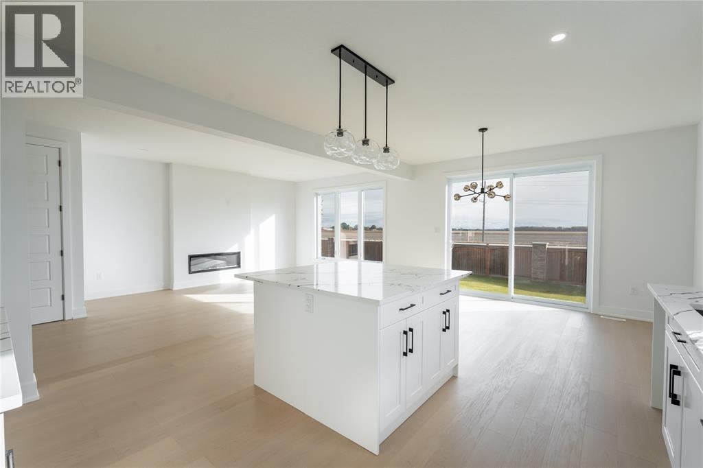 1045 Manhattan Drive, Sarnia, Ontario  N7S 0H1 - Photo 13 - 25027747