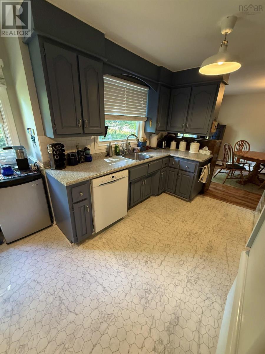 6 Duke Street, Bridgewater, Nova Scotia  B4V 1K4 - Photo 14 - 202520077