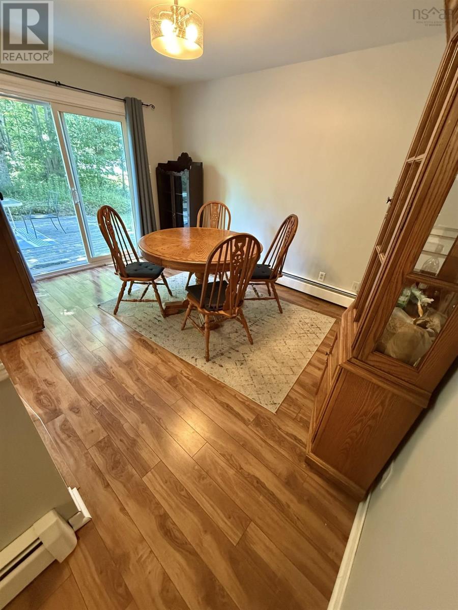 6 Duke Street, Bridgewater, Nova Scotia  B4V 1K4 - Photo 18 - 202520077