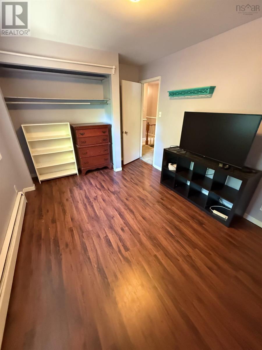 6 Duke Street, Bridgewater, Nova Scotia  B4V 1K4 - Photo 24 - 202520077