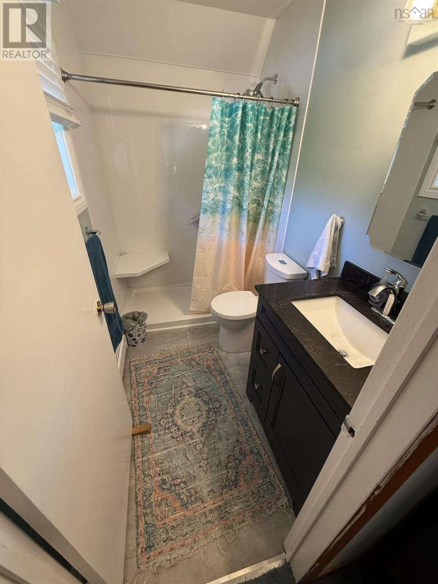 6 Duke Street, Bridgewater, Nova Scotia  B4V 1K4 - Photo 42 - 202520077