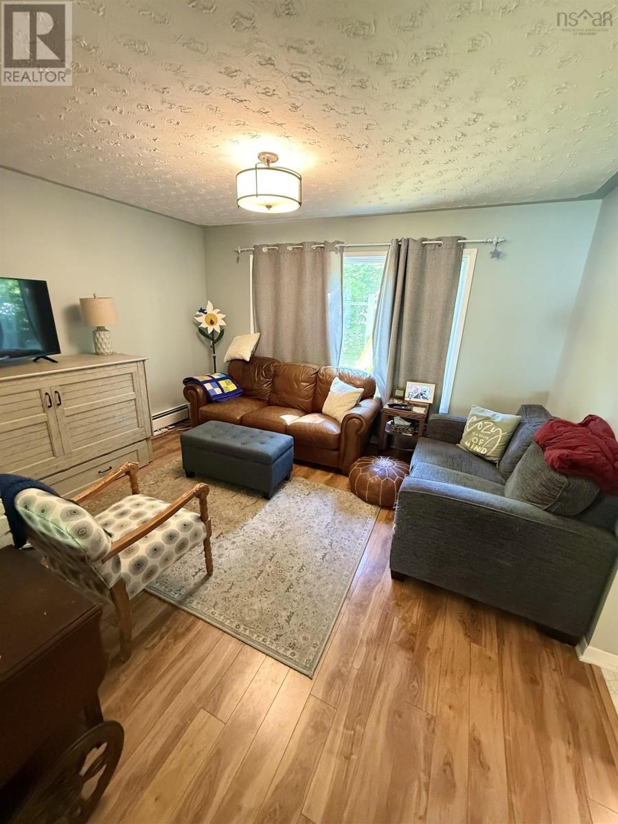 6 Duke Street, Bridgewater, Nova Scotia  B4V 1K4 - Photo 20 - 202520077