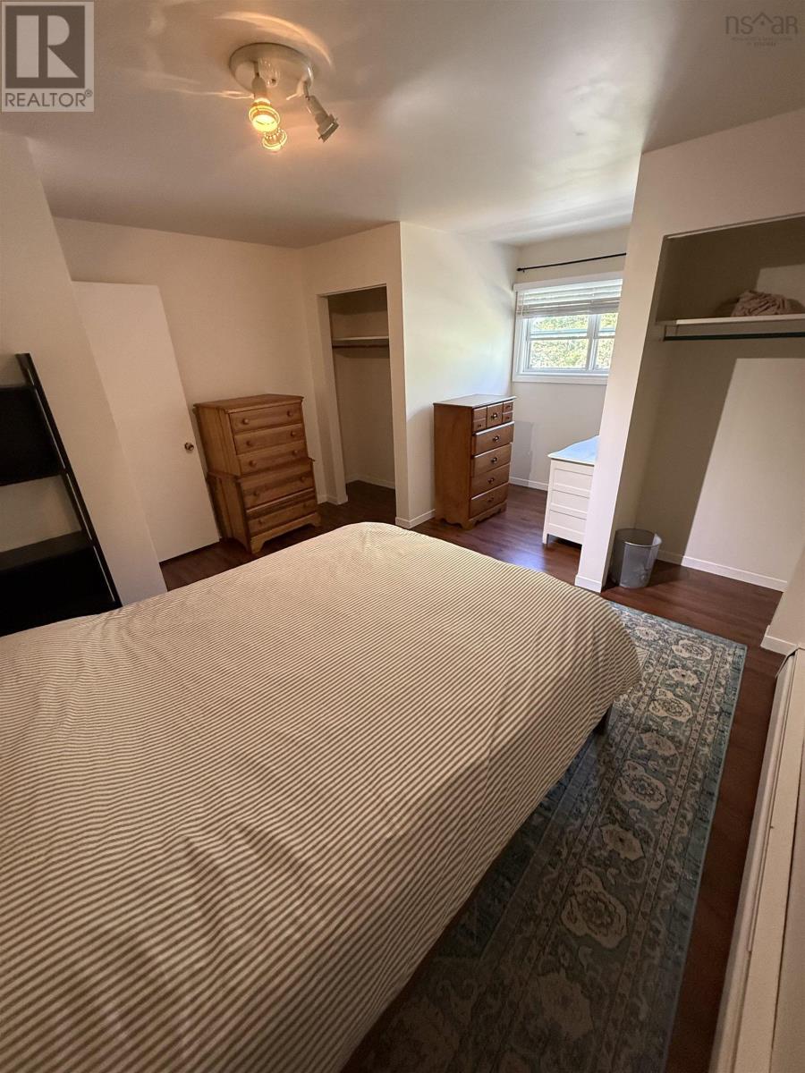 6 Duke Street, Bridgewater, Nova Scotia  B4V 1K4 - Photo 32 - 202520077