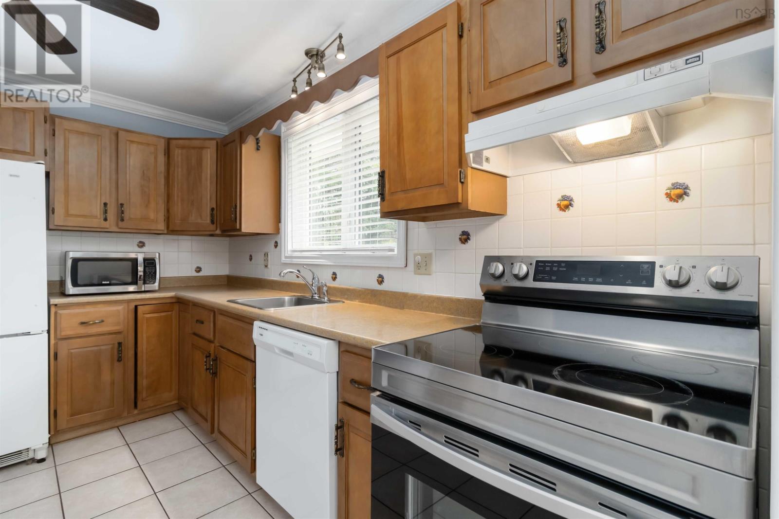 39 Gourok Avenue, Dartmouth, Nova Scotia  B2X 2B1 - Photo 21 - 202522786