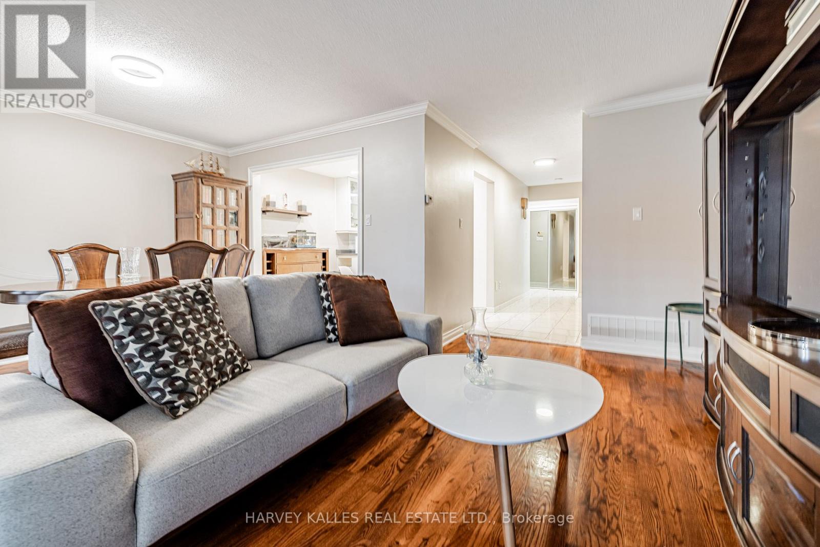 30 Brougham Drive, Vaughan, Ontario  L4L 3E1 - Photo 12 - N12501578