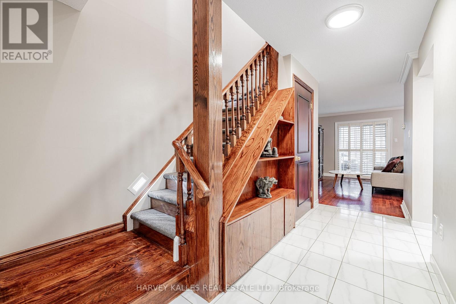 30 Brougham Drive, Vaughan, Ontario  L4L 3E1 - Photo 7 - N12501578