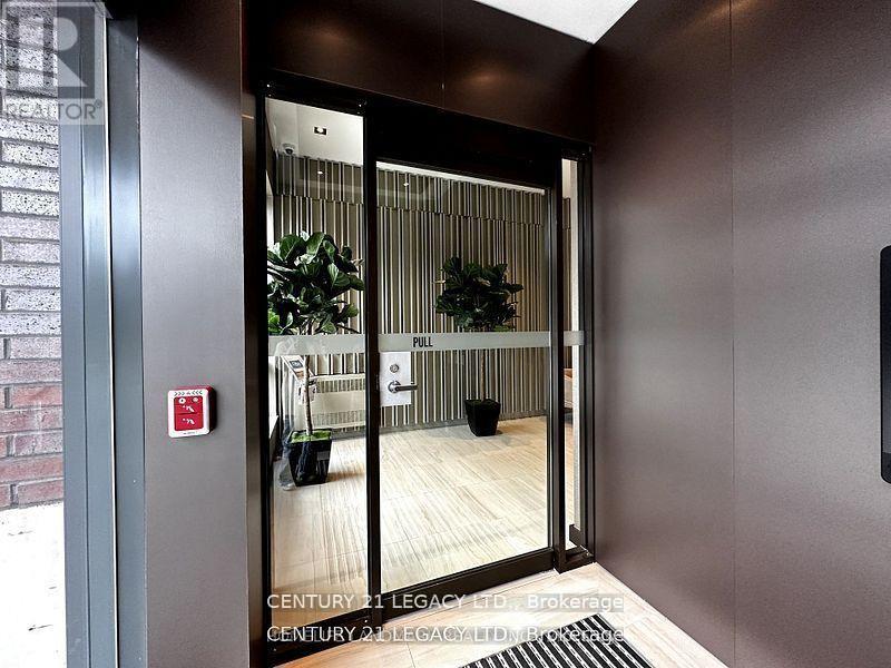 1216 - 60 Honeycrisp Crescent, Vaughan, Ontario  L4K 0N5 - Photo 15 - N12501582