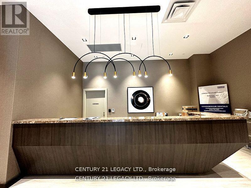 1216 - 60 Honeycrisp Crescent, Vaughan, Ontario  L4K 0N5 - Photo 16 - N12501582