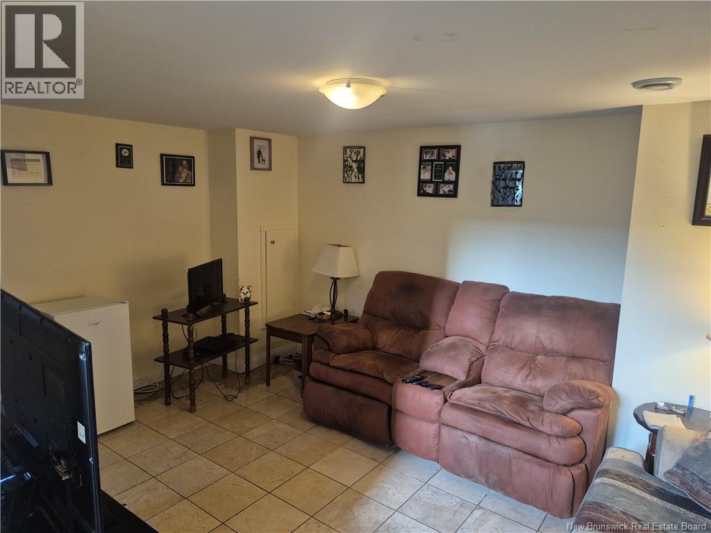 183 Burpee Street, Nashwaaksis, New Brunswick  E3A 1M8 - Photo 13 - NB129519