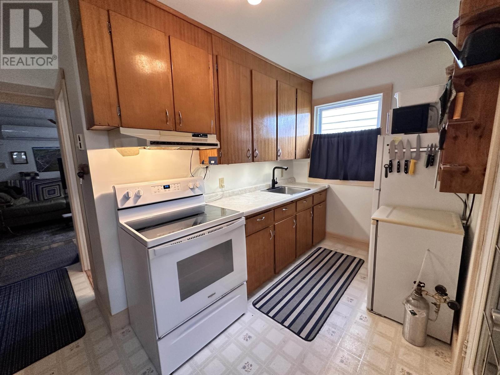 3 Brookdale Crescent, Liverpool, Nova Scotia  B0T 1K0 - Photo 5 - 202526401