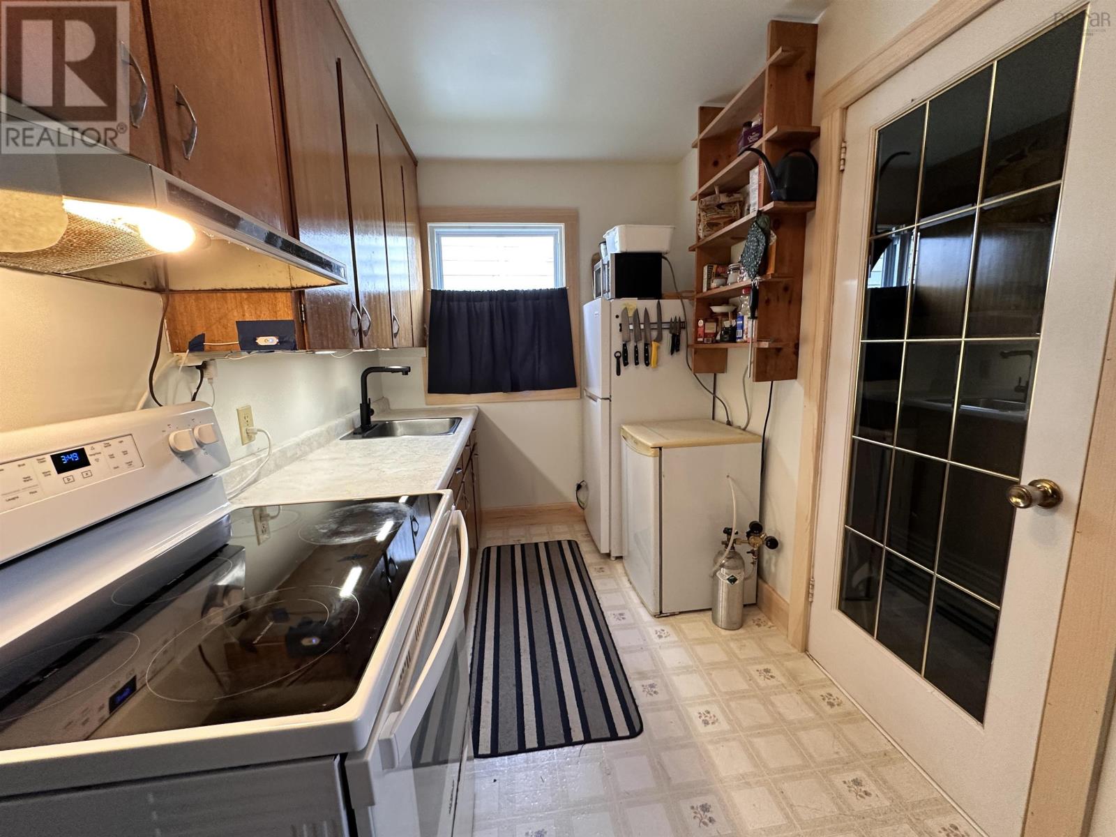 3 Brookdale Crescent, Liverpool, Nova Scotia  B0T 1K0 - Photo 6 - 202526401