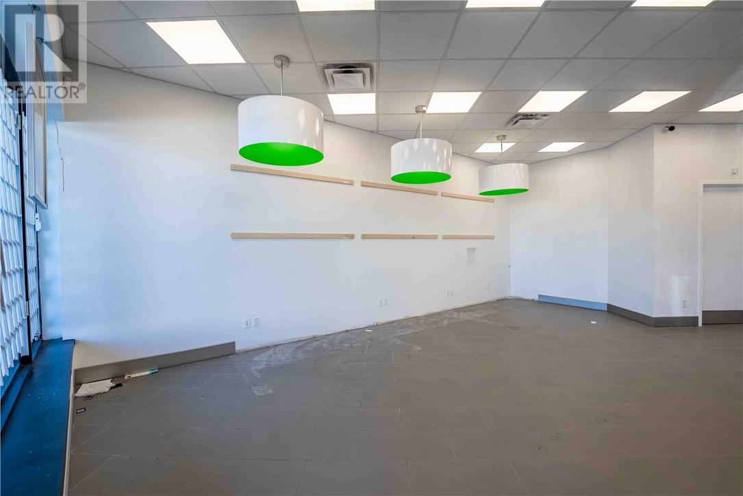 2021 Long Lake Road Unit# A, Sudbury, Ontario P3E 4M8 - Photo 4 - 2125472