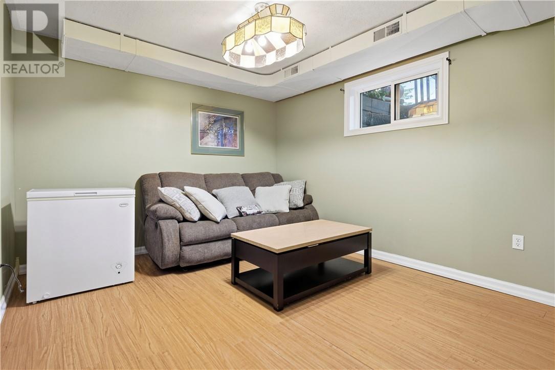 22 Beech Street, Garson, Ontario P3L 1B2 - Photo 14 - 2125462