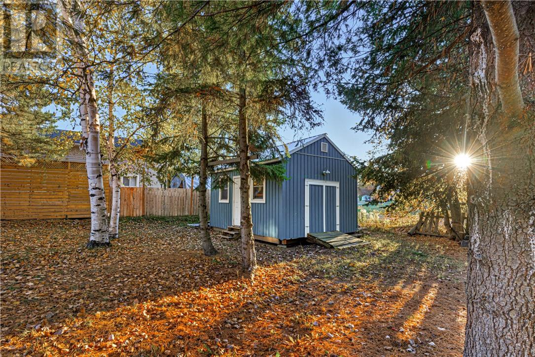 22 Beech Street, Garson, Ontario P3L 1B2 - Photo 30 - 2125462