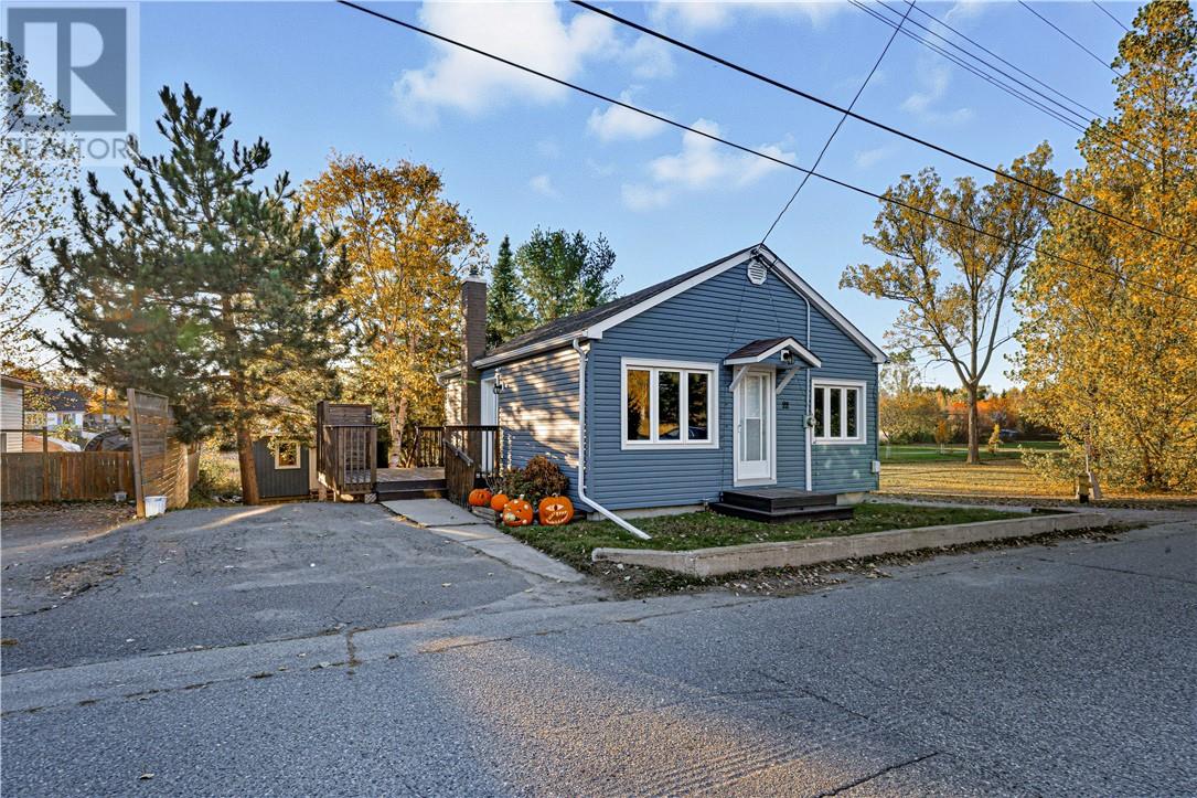 22 Beech Street, Garson, Ontario P3L 1B2 - Photo 34 - 2125462