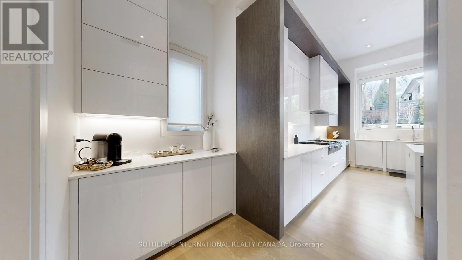 77 Bannatyne Drive, Toronto, Ontario  M2L 2P2 - Photo 20 - C12392684