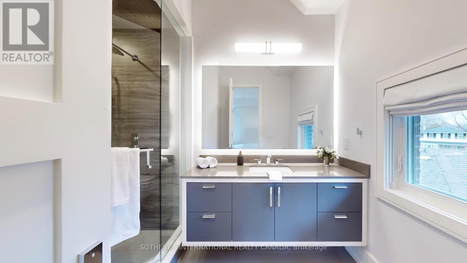 77 Bannatyne Drive, Toronto, Ontario  M2L 2P2 - Photo 36 - C12392684