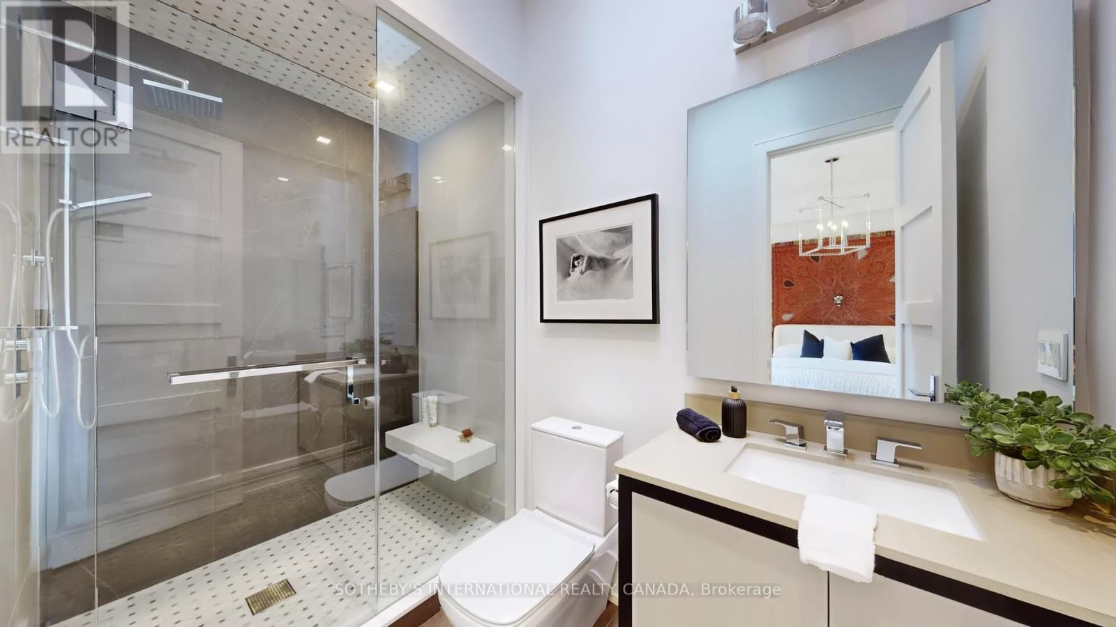 77 Bannatyne Drive, Toronto, Ontario  M2L 2P2 - Photo 38 - C12392684