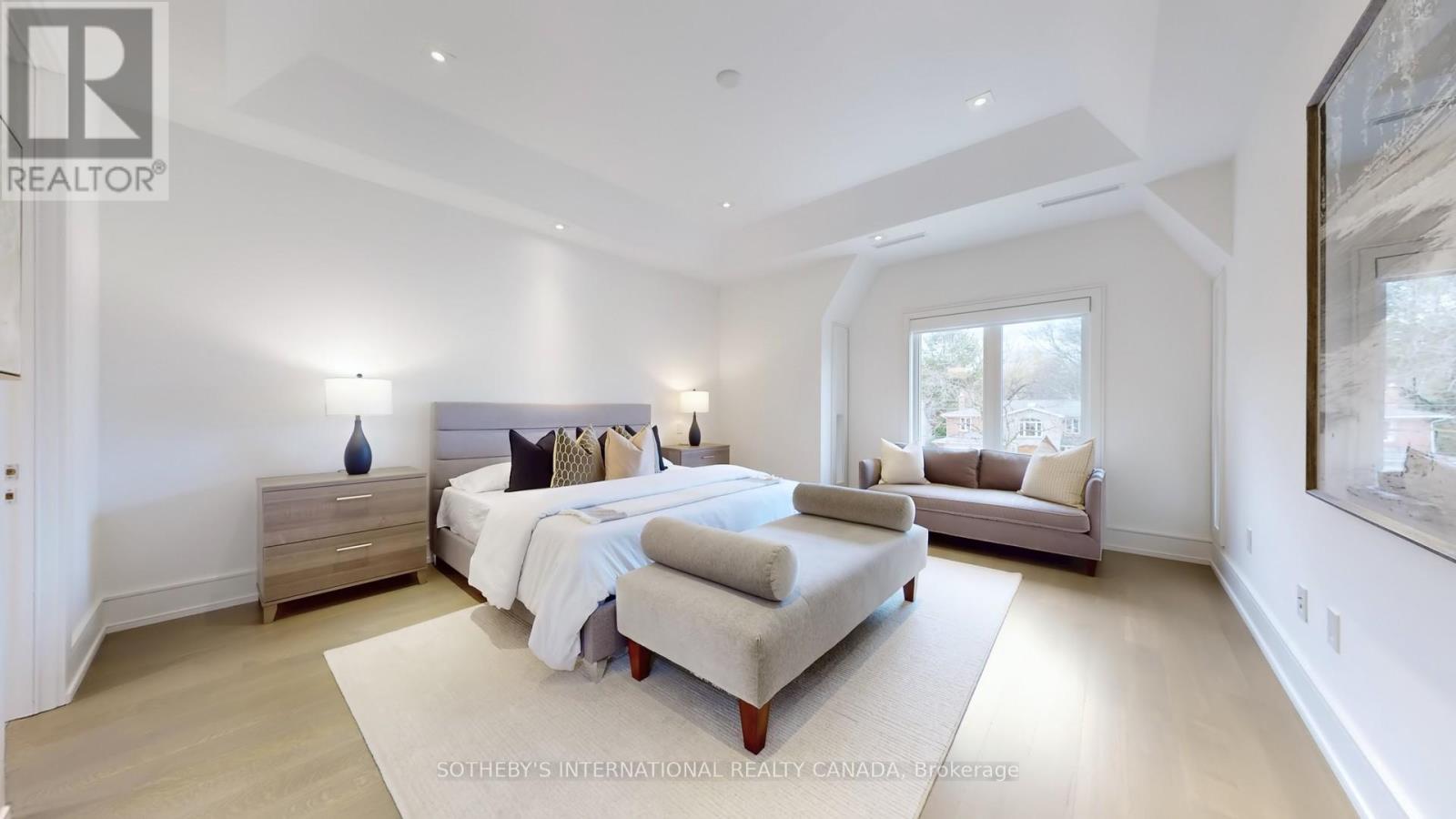 77 Bannatyne Drive, Toronto, Ontario  M2L 2P2 - Photo 35 - C12392684