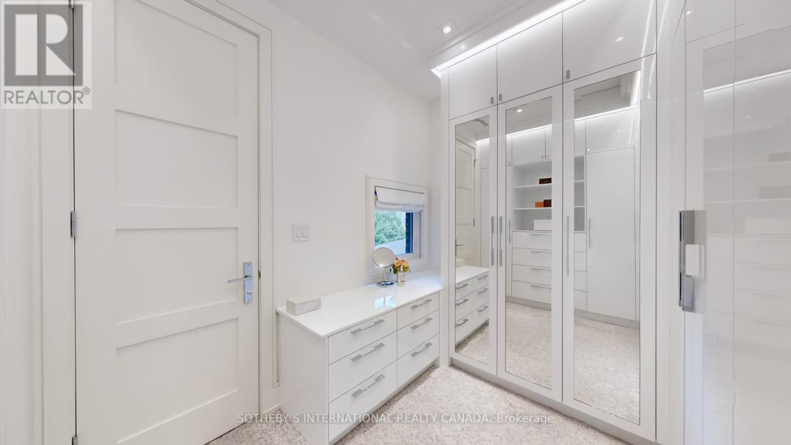 77 Bannatyne Drive, Toronto, Ontario  M2L 2P2 - Photo 34 - C12392684