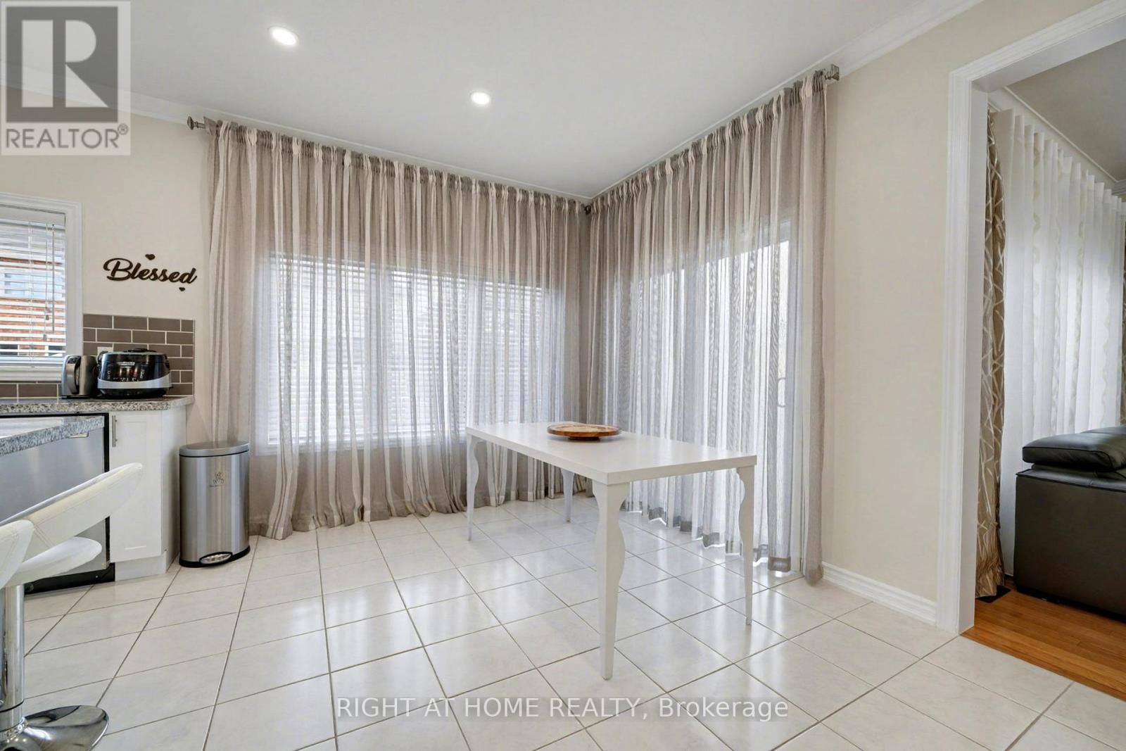 1016 Wickham Road, Innisfil, Ontario  L9S 0N5 - Photo 14 - N12501374