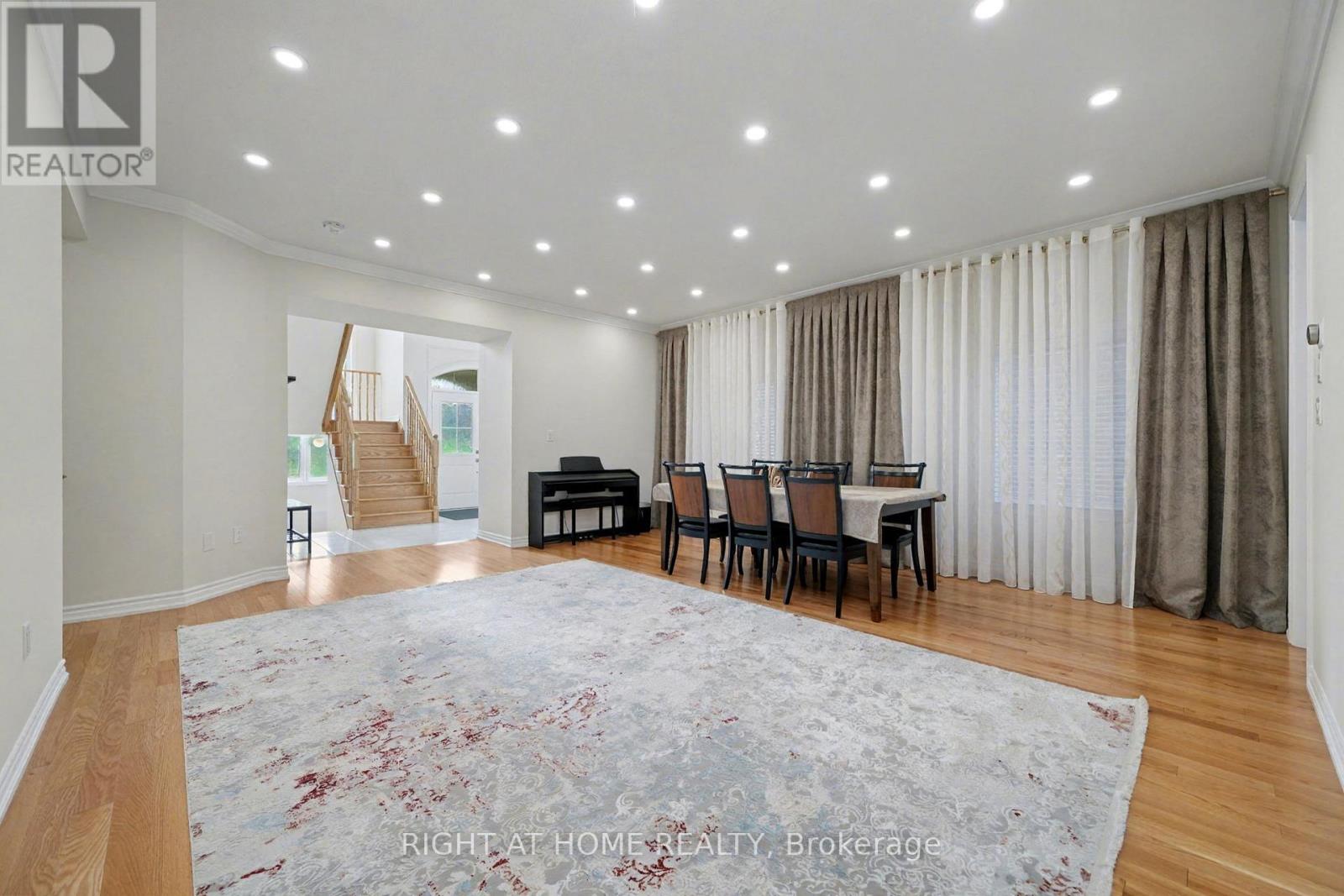 1016 Wickham Road, Innisfil, Ontario  L9S 0N5 - Photo 7 - N12501374