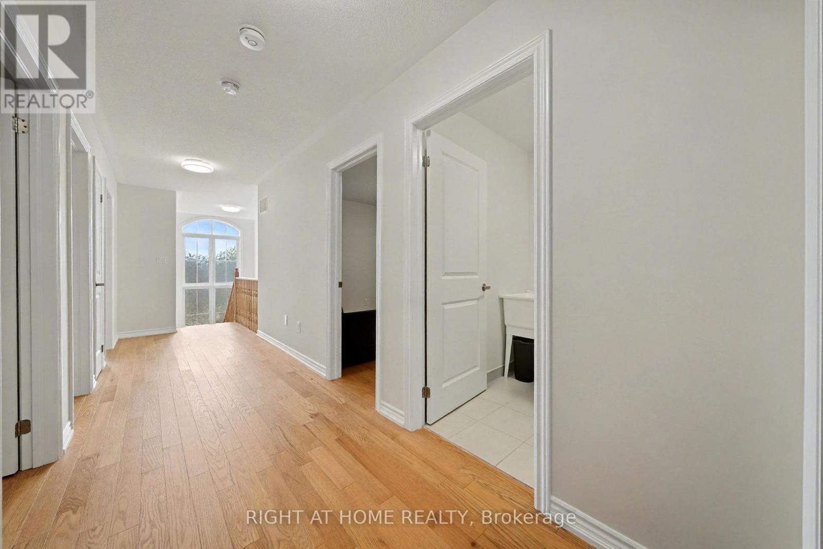 1016 Wickham Road, Innisfil, Ontario  L9S 0N5 - Photo 19 - N12501374