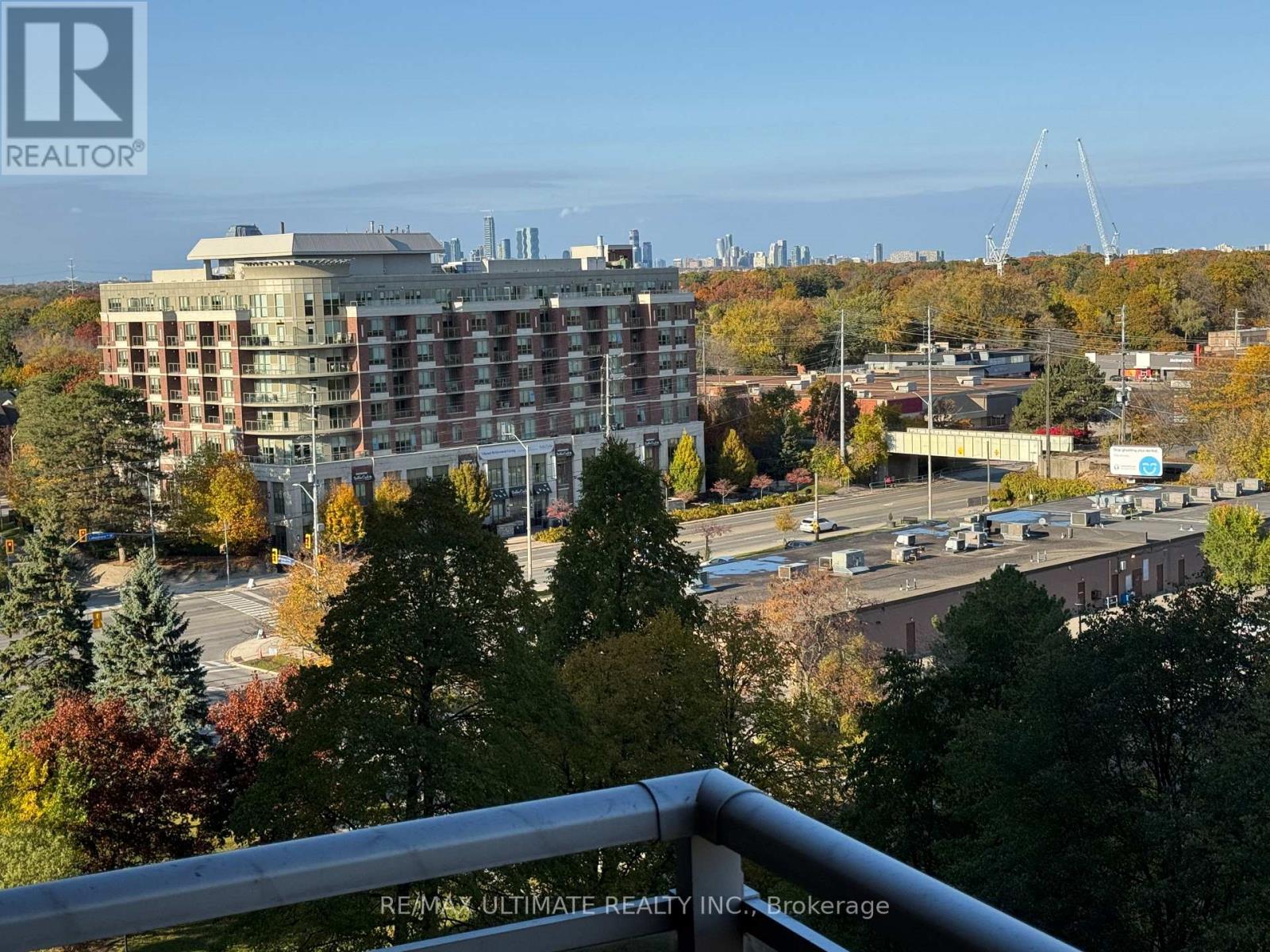 1004 - 966 Inverhouse Drive, Mississauga, Ontario  L5J 4B6 - Photo 21 - W12501588