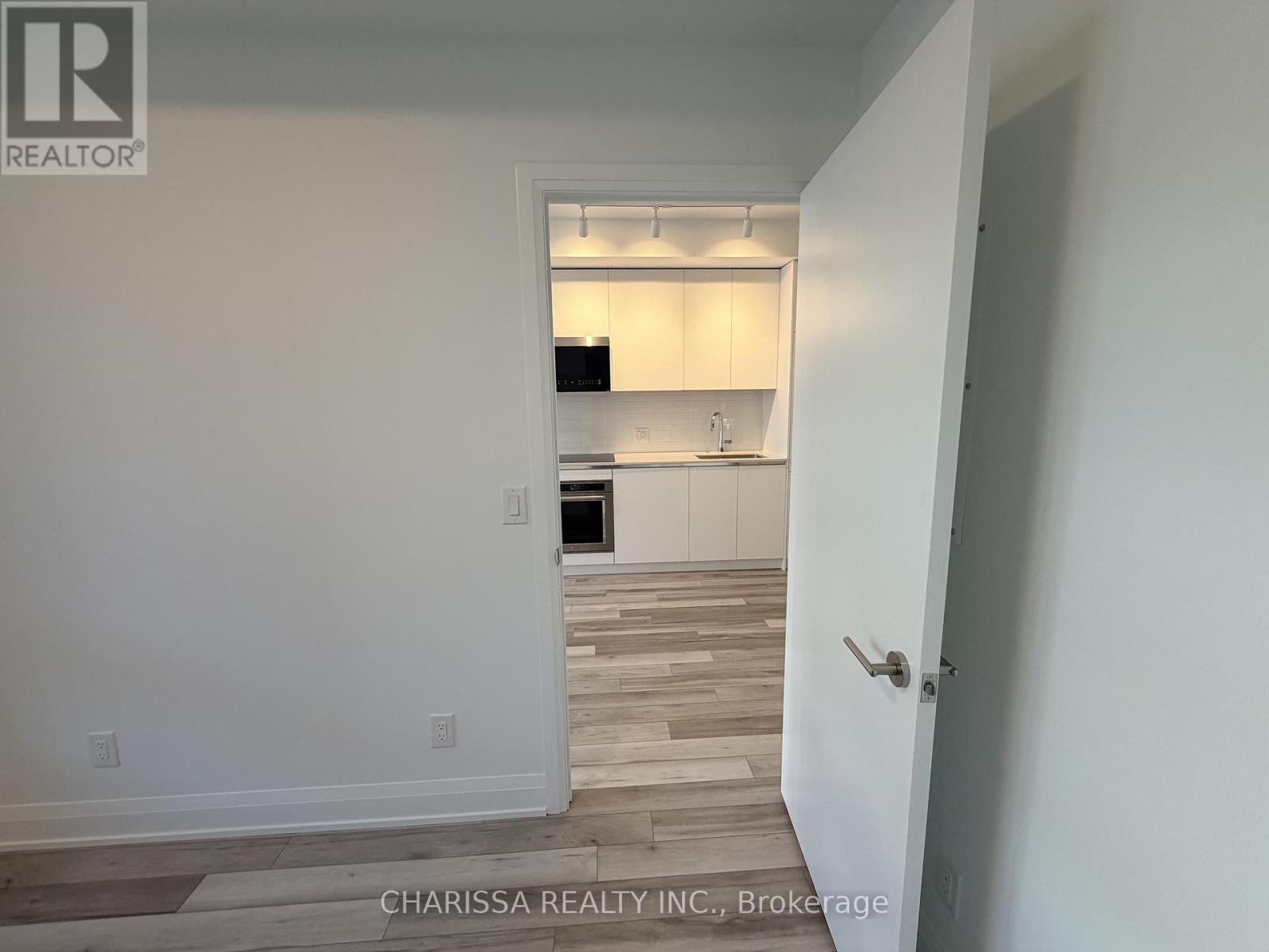 220 - 3250 Carding Mill Trail, Oakville, Ontario  L6M 1L3 - Photo 13 - W12501594