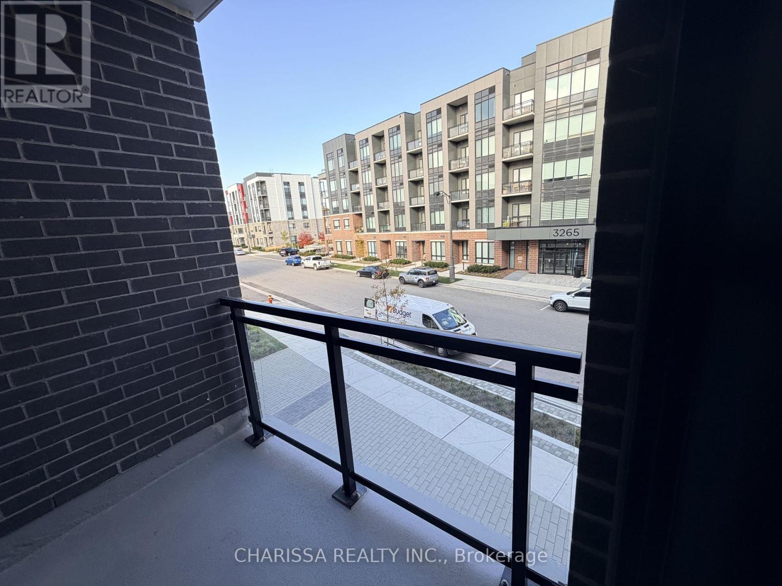 220 - 3250 Carding Mill Trail, Oakville, Ontario  L6M 1L3 - Photo 15 - W12501594