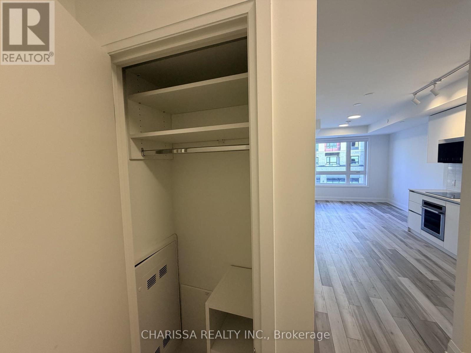 220 - 3250 Carding Mill Trail, Oakville, Ontario  L6M 1L3 - Photo 24 - W12501594