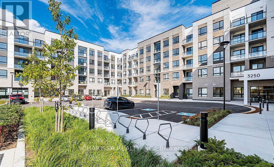 220 - 3250 Carding Mill Trail, Oakville, Ontario  L6M 1L3 - Photo 30 - W12501594