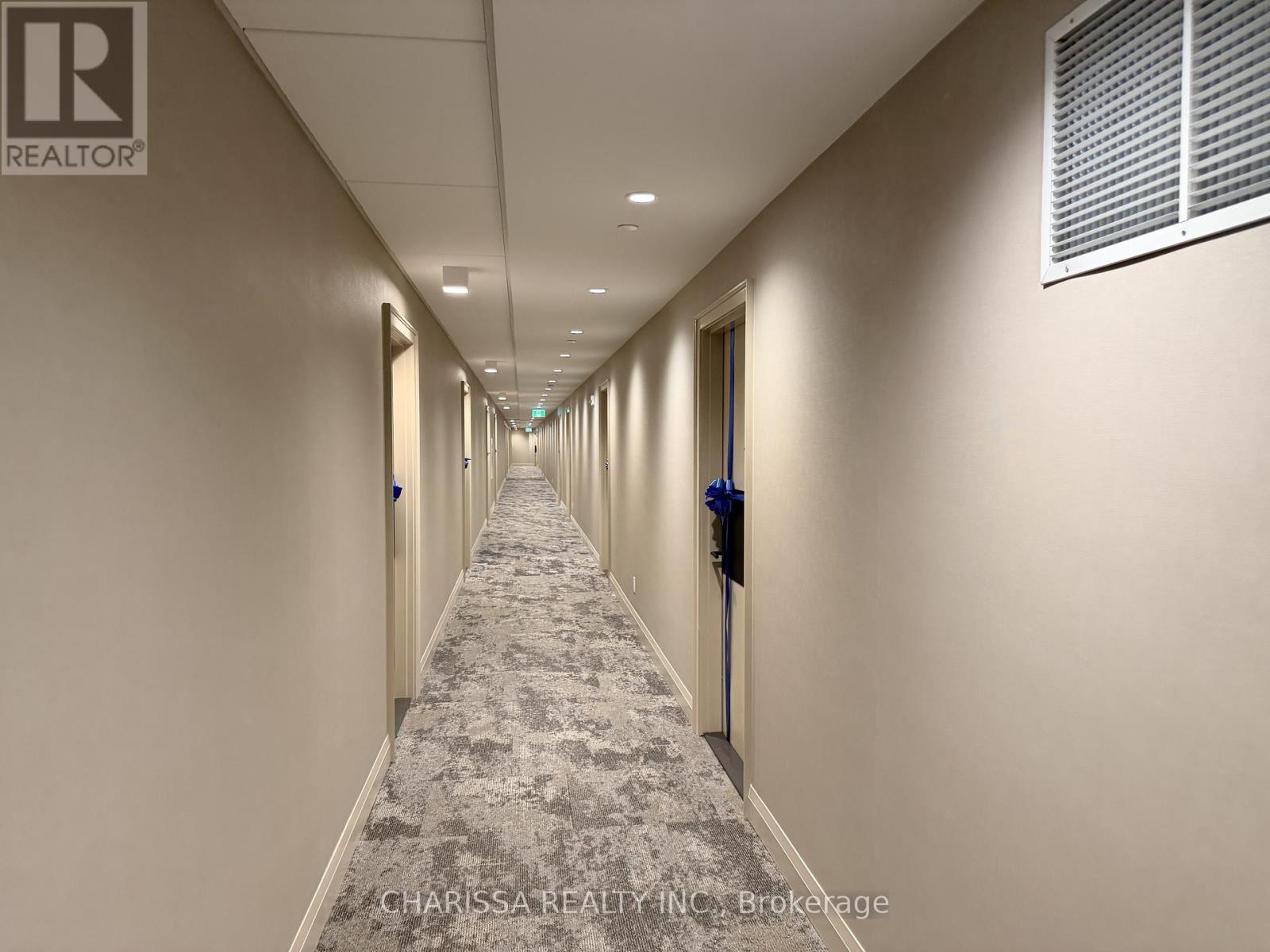 220 - 3250 Carding Mill Trail, Oakville, Ontario  L6M 1L3 - Photo 47 - W12501594