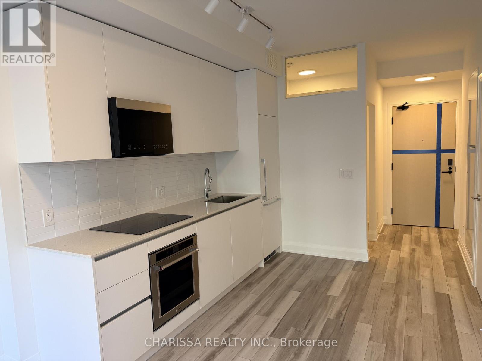 220 - 3250 Carding Mill Trail, Oakville, Ontario  L6M 1L3 - Photo 8 - W12501594