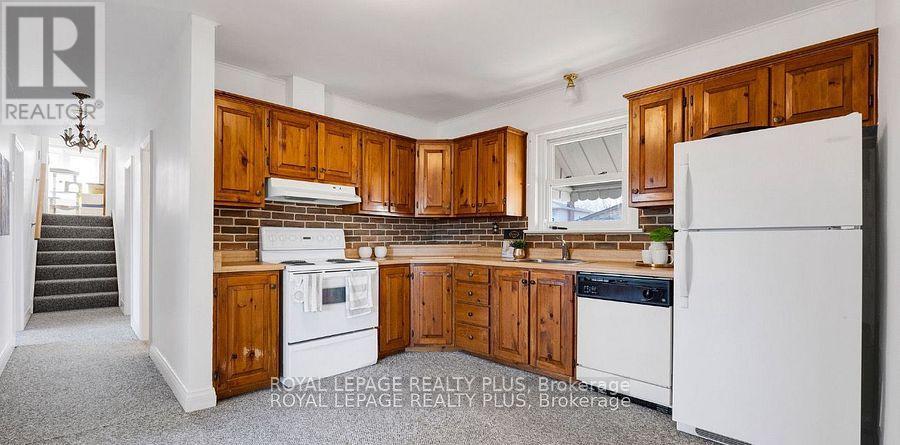 676 Walker's Line, Burlington, Ontario  L7N 2E7 - Photo 11 - W12501600