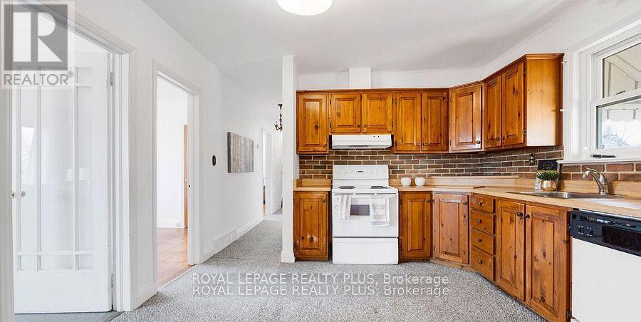 676 Walker's Line, Burlington, Ontario  L7N 2E7 - Photo 12 - W12501600