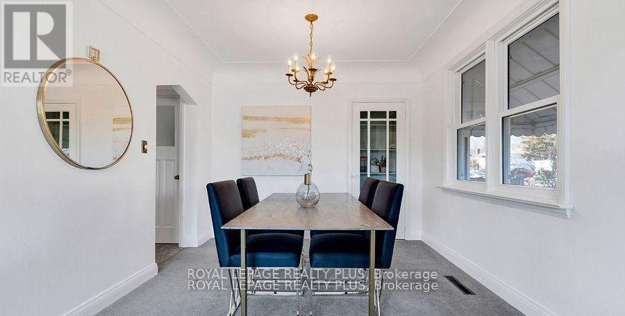 676 Walker's Line, Burlington, Ontario  L7N 2E7 - Photo 9 - W12501600