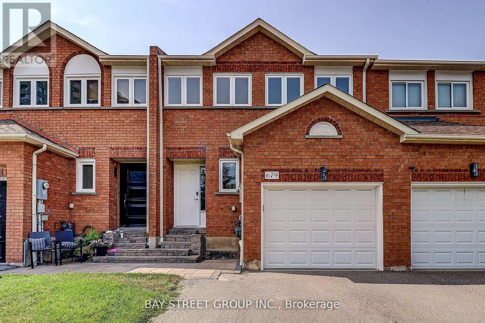 679 CONSTELLATION DRIVE, Mississauga, Ontario
