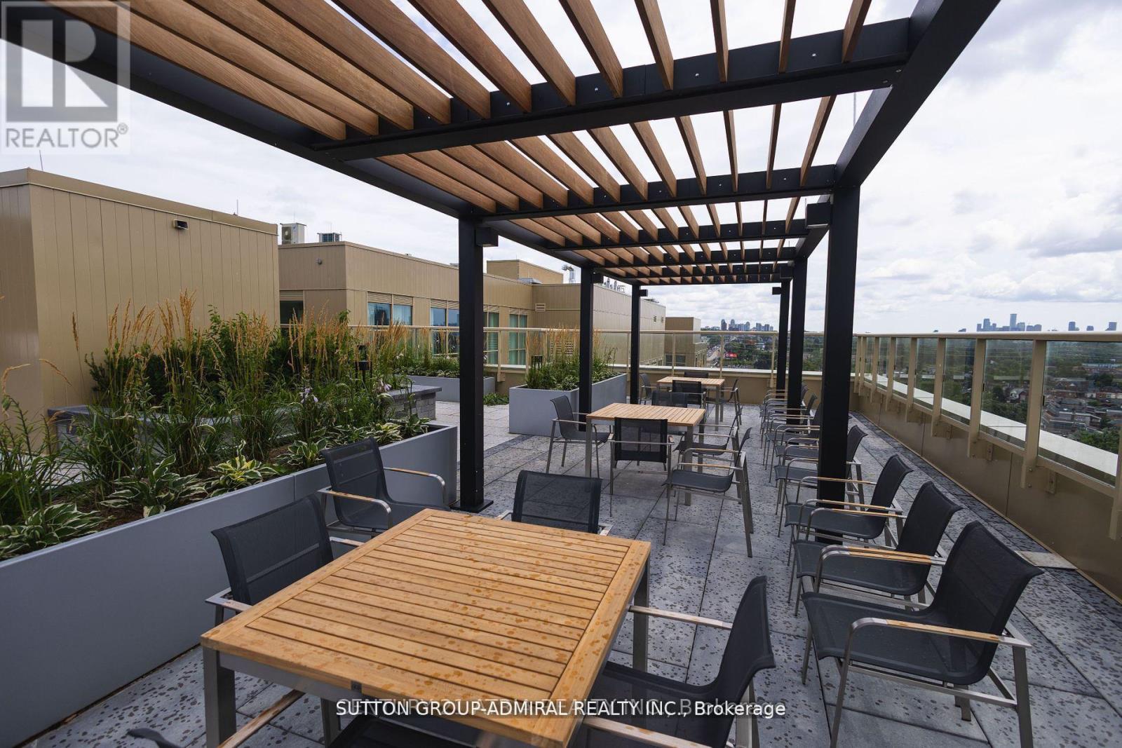 706 - 1787 St. Clair Avenue W, Toronto (Weston-Pellam Park), Ontario  M6N 1J6 - Photo 18 - W12501634