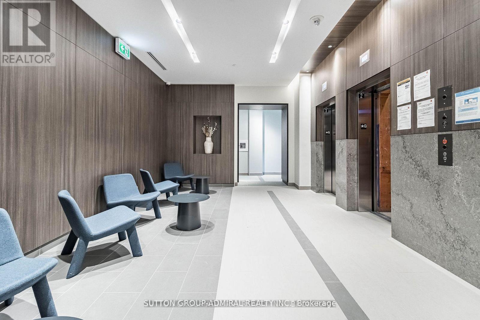 706 - 1787 St. Clair Avenue W, Toronto (Weston-Pellam Park), Ontario  M6N 1J6 - Photo 4 - W12501634