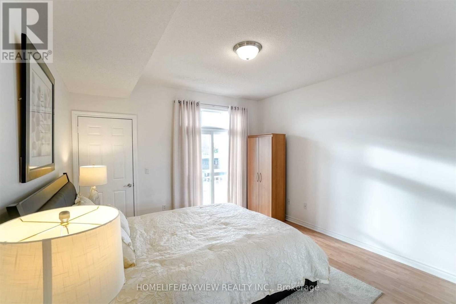 21 - 9 Pine Street, Toronto, Ontario  M9N 0A6 - Photo 15 - W12501658