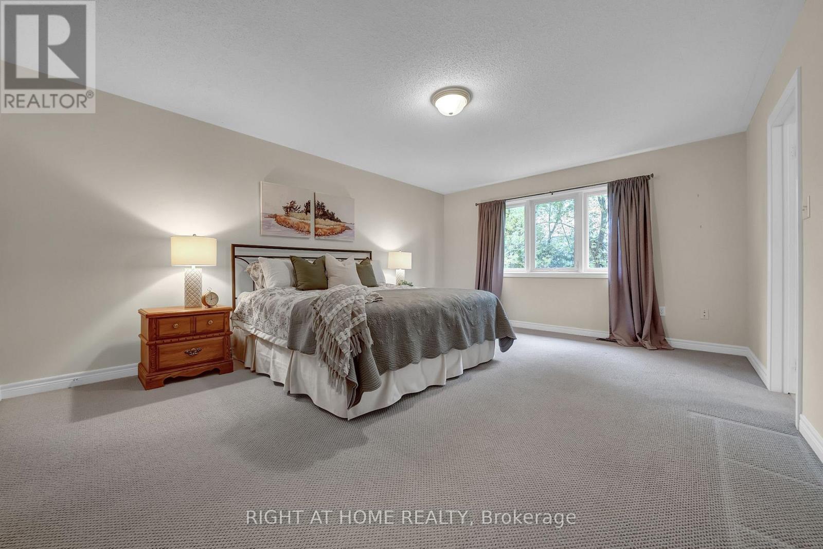 187 Woodbine Avenue, Oshawa, Ontario  L1L 0A5 - Photo 10 - E12501780