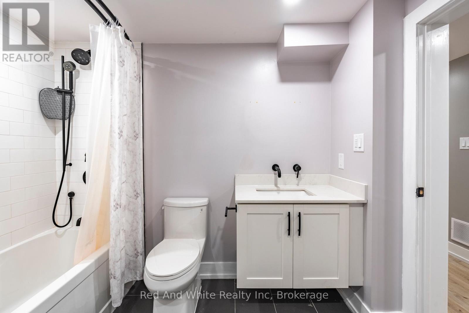 346 Jerseyville Road W, Hamilton, Ontario  L9G 3L6 - Photo 25 - X12393259