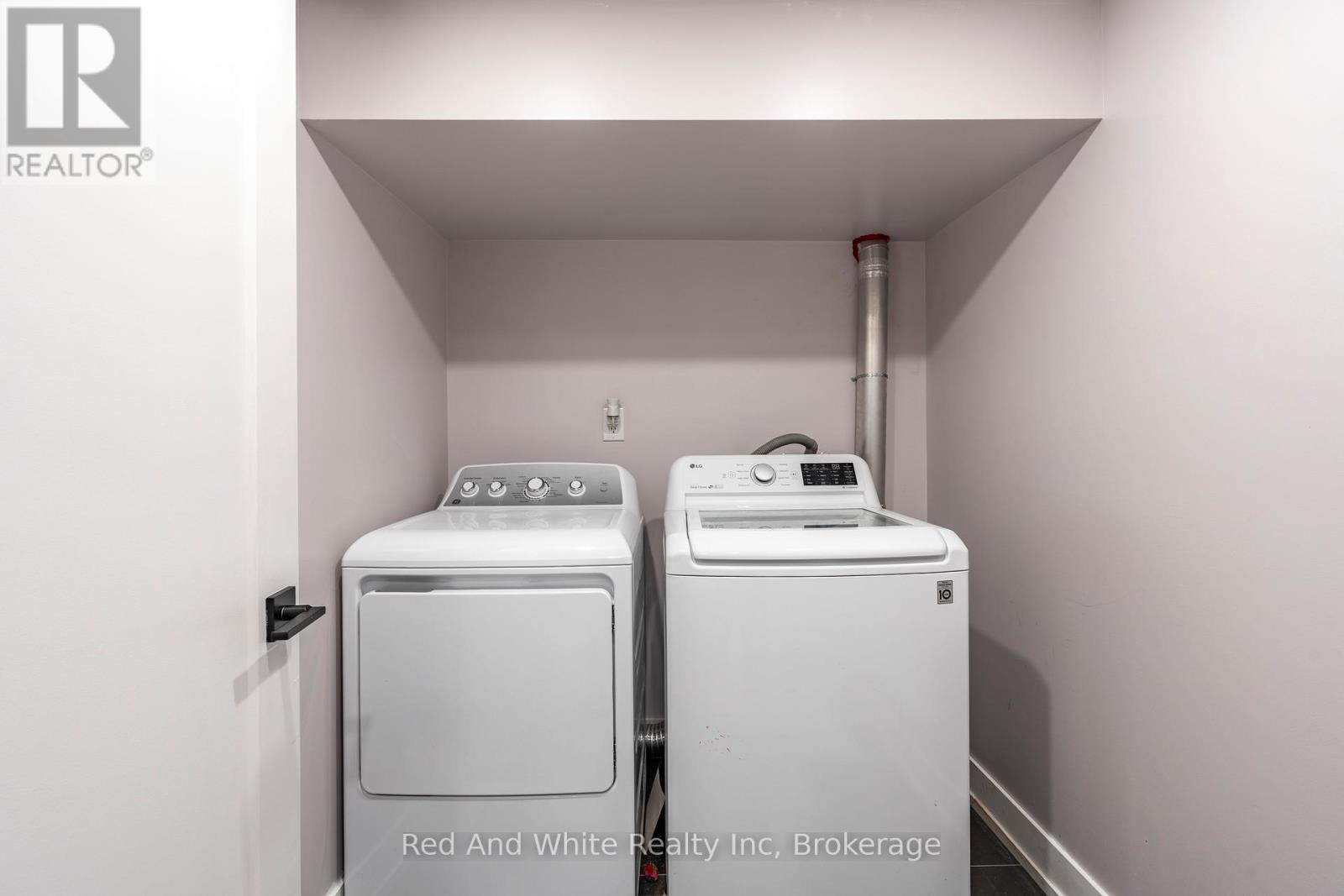 346 Jerseyville Road W, Hamilton, Ontario  L9G 3L6 - Photo 27 - X12393259