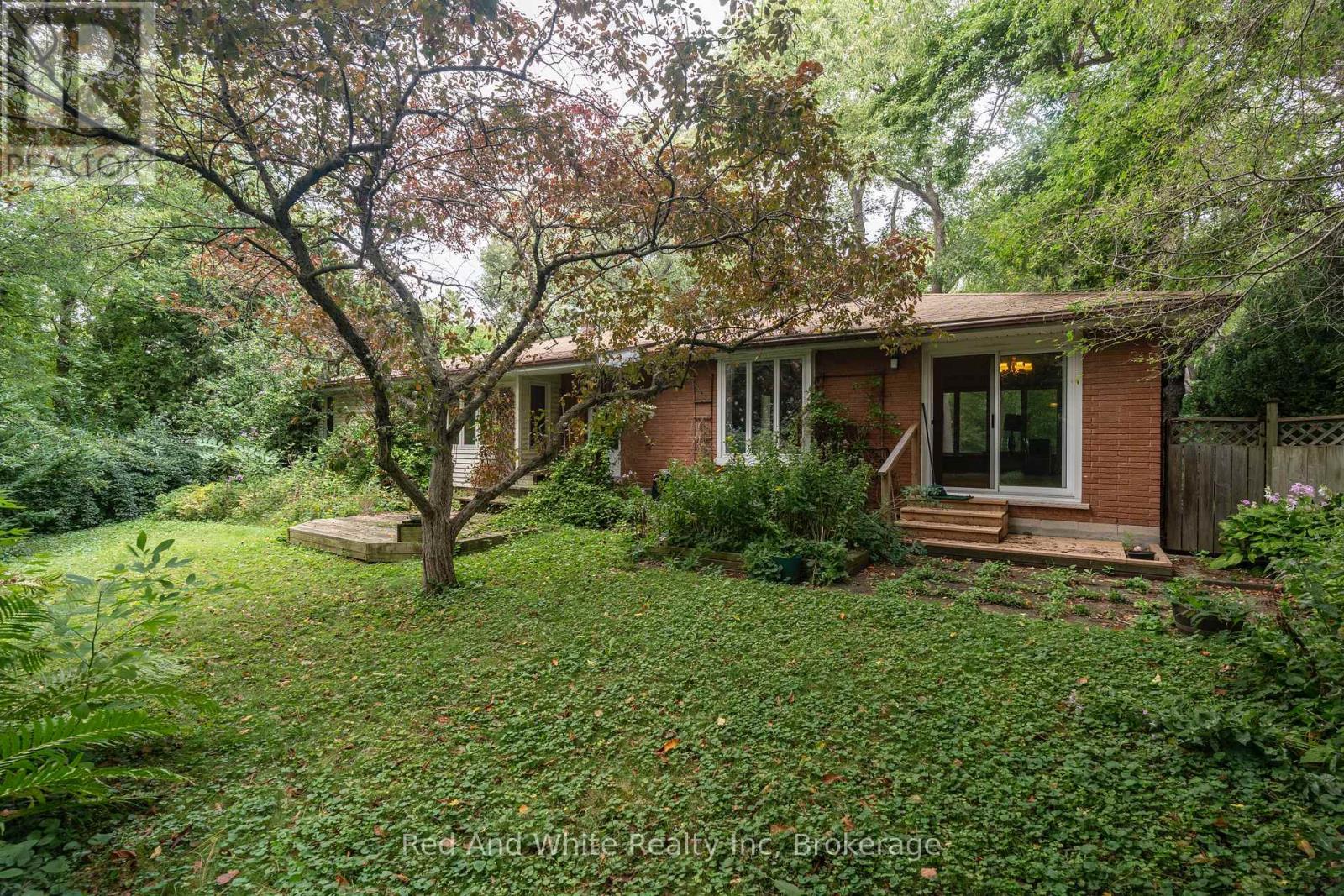 346 Jerseyville Road W, Hamilton, Ontario  L9G 3L6 - Photo 43 - X12393259