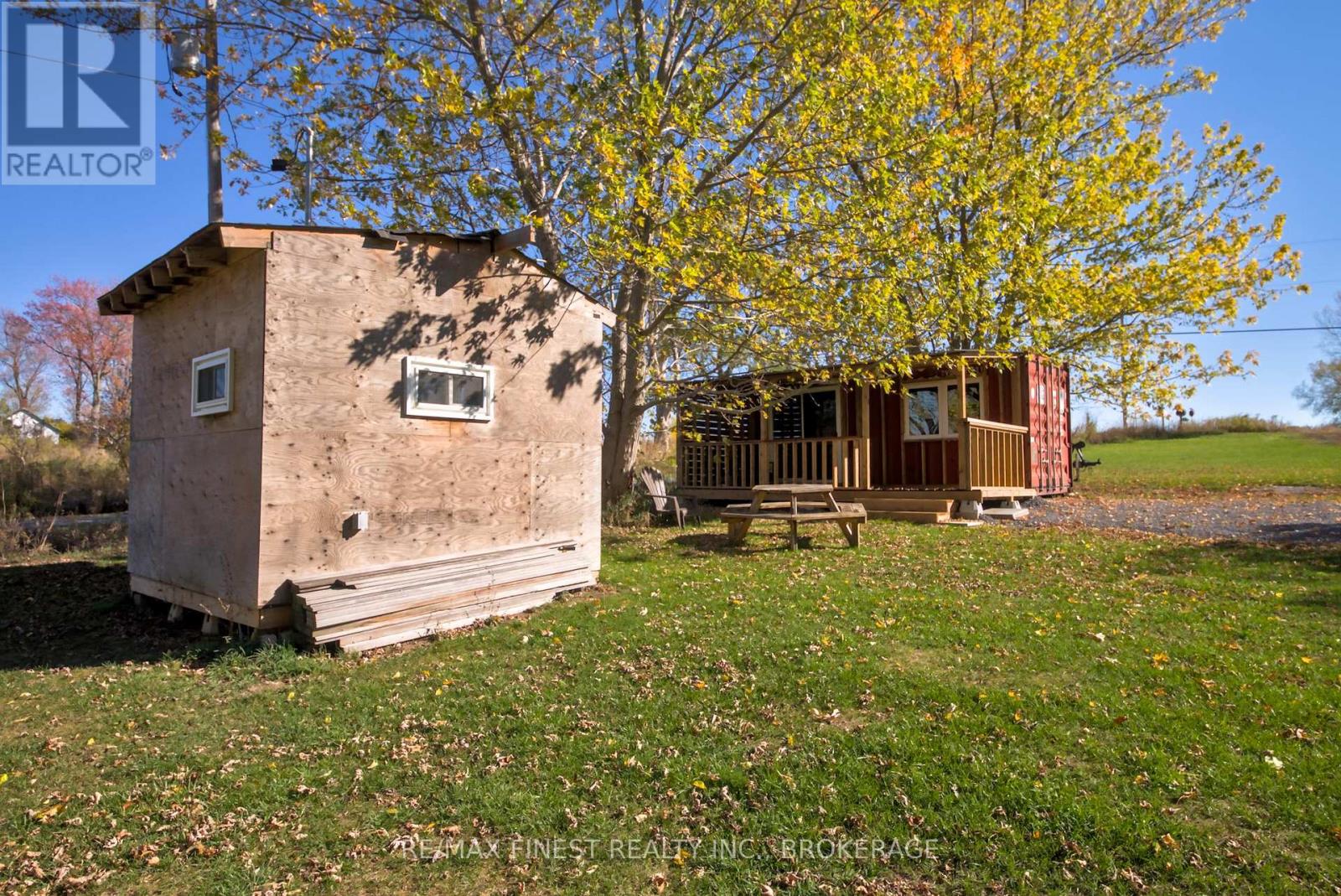 9060aa Front Road, Loyalist (Lennox And Addington - South), Ontario  K0H 2S0 - Photo 18 - X12501672