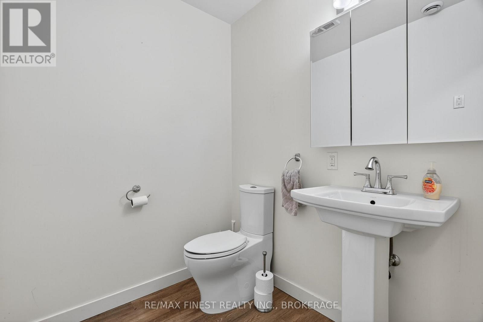 253 Main Street, Deseronto (Deseronto (Town)), Ontario  K0K 1X0 - Photo 12 - X12501782