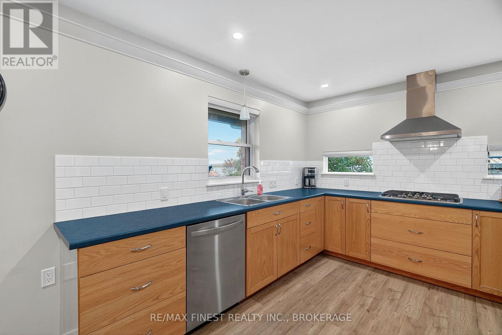 253 Main Street, Deseronto (Deseronto (Town)), Ontario  K0K 1X0 - Photo 6 - X12501782