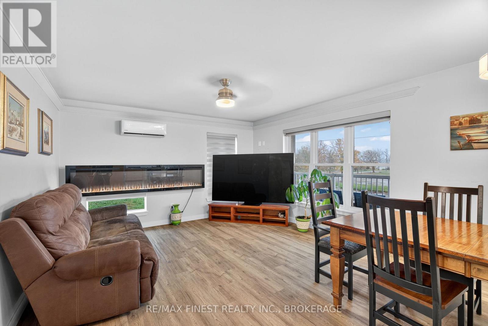 253 Main Street, Deseronto (Deseronto (Town)), Ontario  K0K 1X0 - Photo 7 - X12501782