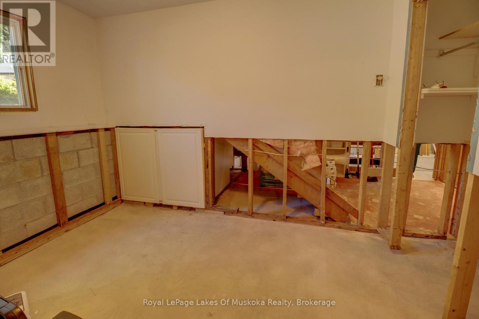 63 Florence Street W, Huntsville, Ontario  P1H 1V4 - Photo 22 - X12501694